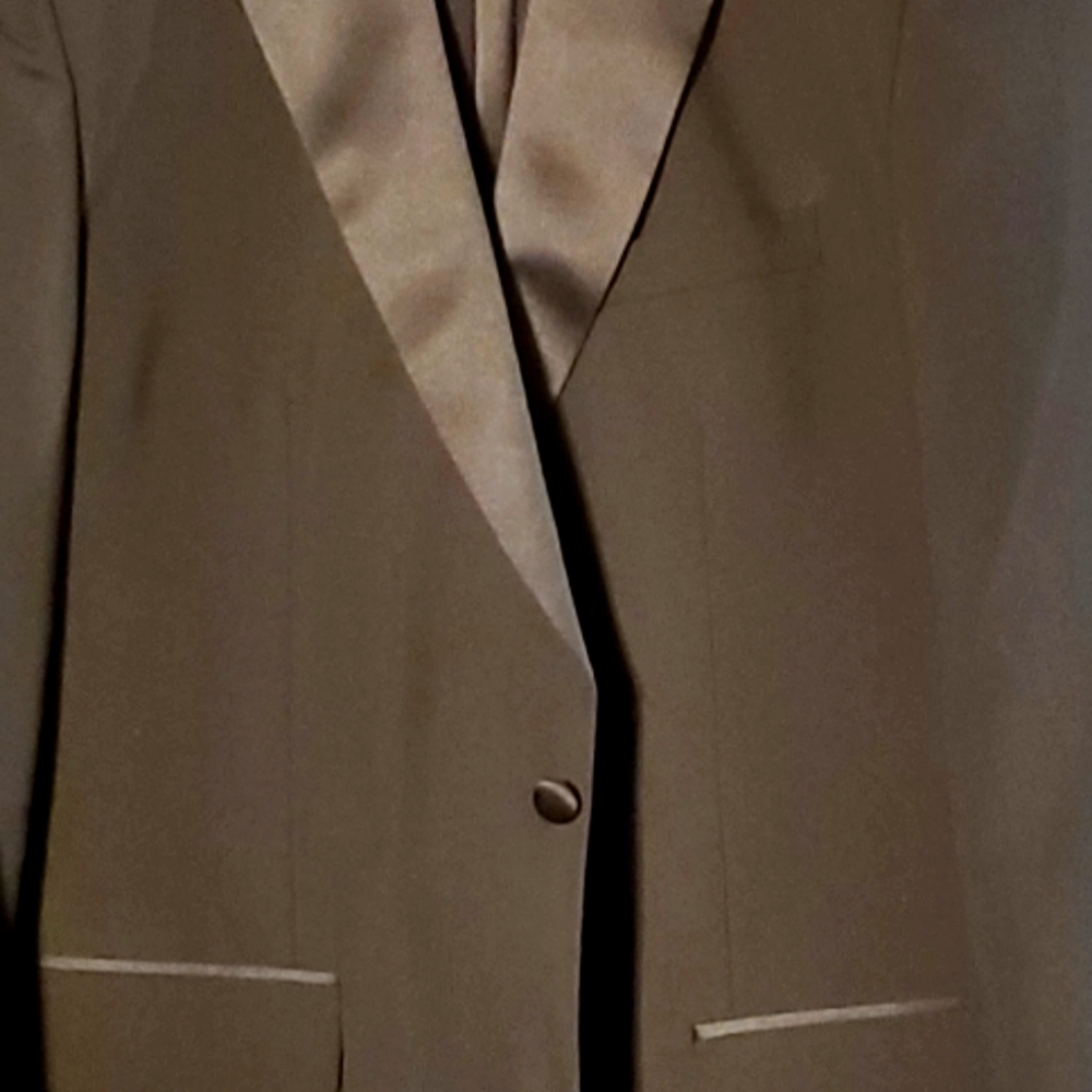 Men's Suit